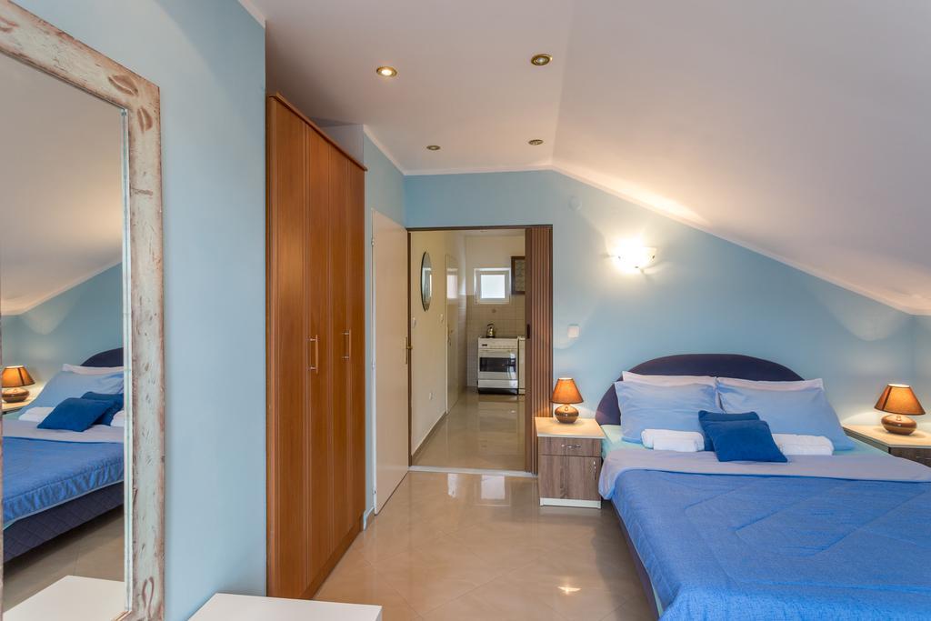 הרצג-נובי Adriana Apartments מראה חיצוני תמונה