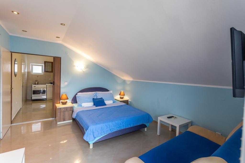 הרצג-נובי Adriana Apartments מראה חיצוני תמונה